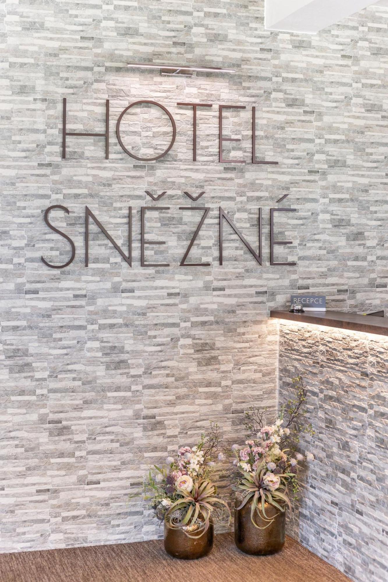 Hotel Snezne 외부 사진